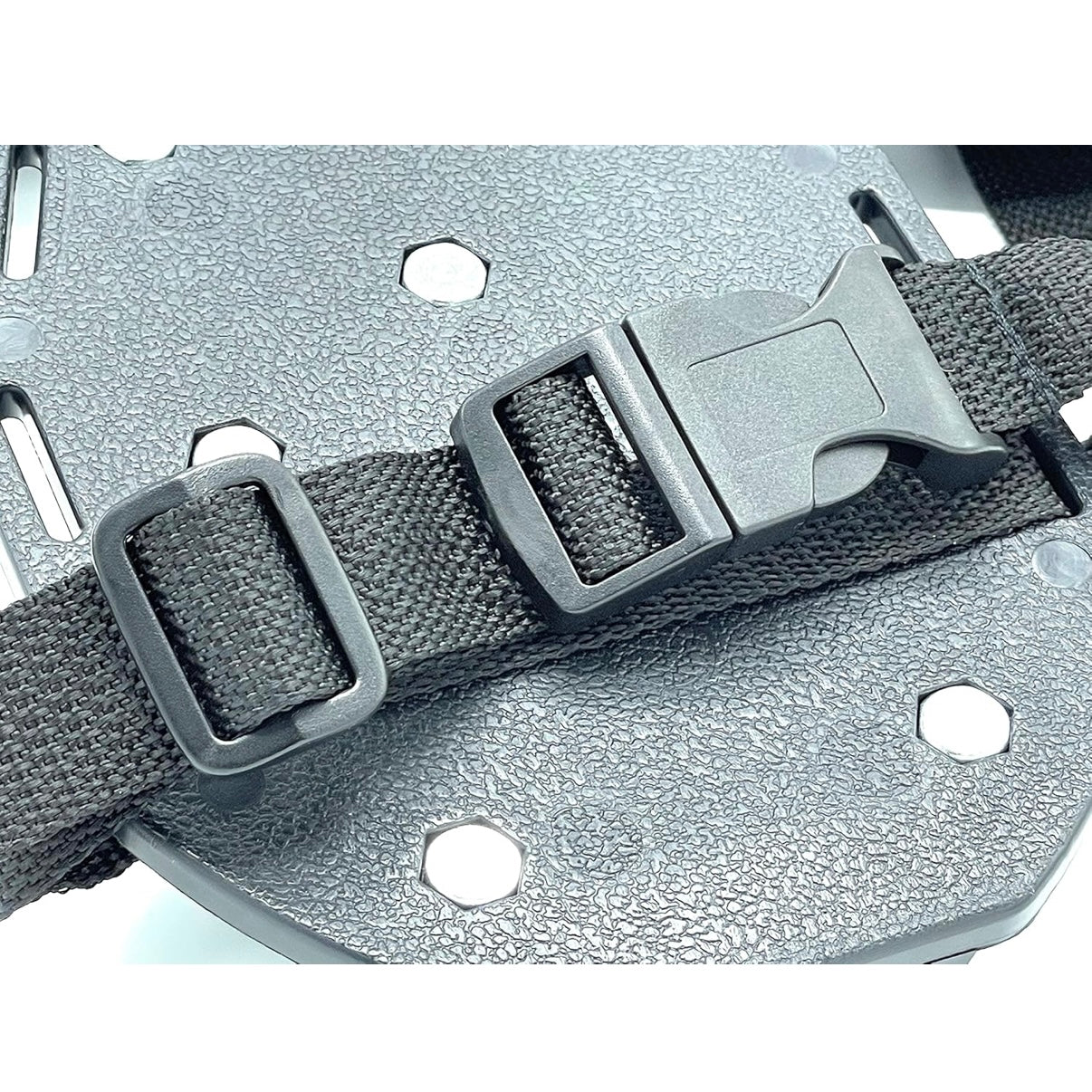CCA Spiked Shoes for Spreading Flooring Screed, Along with Aeration for self Levelling and epoxy Resin Floor Laying. Slip Over Shoe Sandals. Spiked Nail Overshoe.